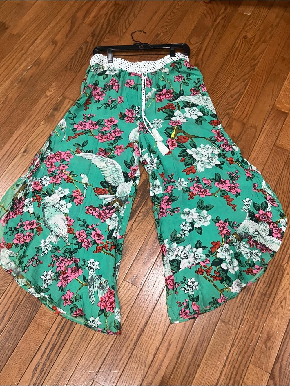 Anthropologie Flowy Floral Bird Print Pants